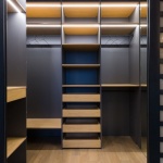 Begehbaren Kleiderschrank planen: So wird dein Ankleidezimmer zum stilvollen Stauraumtraum