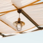 Windfreie Wohlfühloase: So wird deine Terrasse zum geschützten Lieblingsplatz
